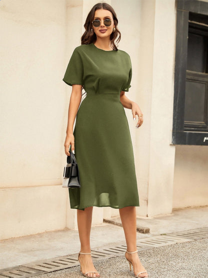 Chic Comfort Midi Dress - Kalizeh