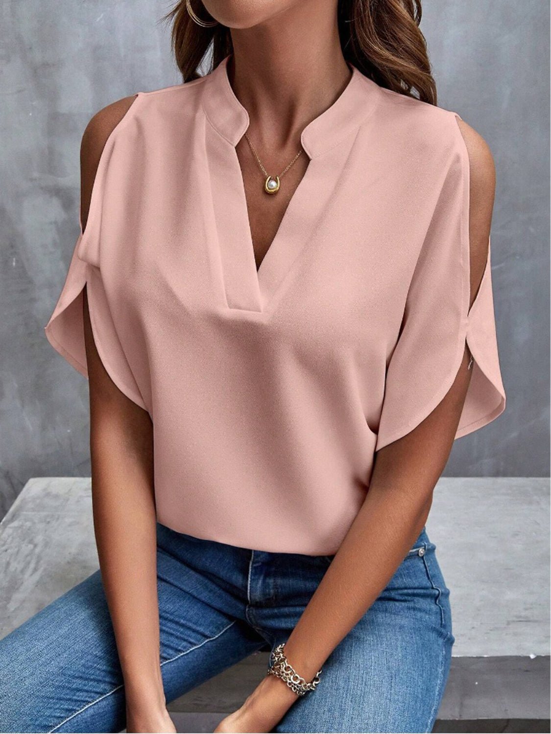 Chic Cutouts Cold Shoulder Half Sleeve Blouse - Kalizeh