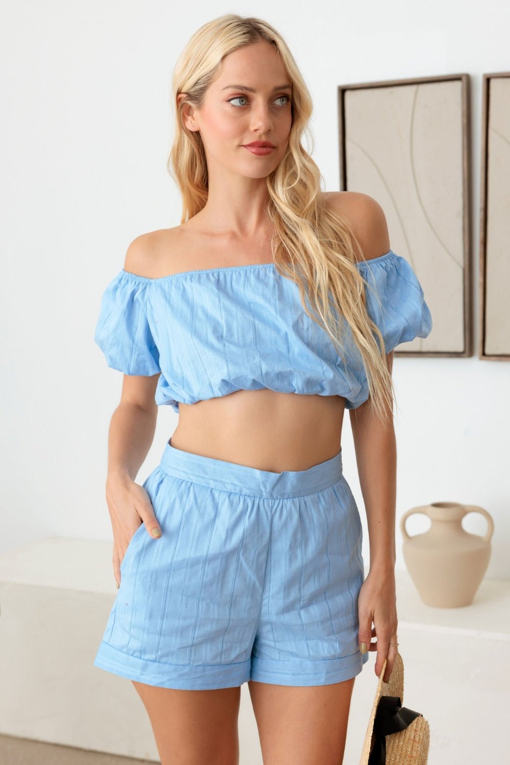 Chic Off-Shoulder Crop Top and High-Waist Shorts Set - Kalizeh