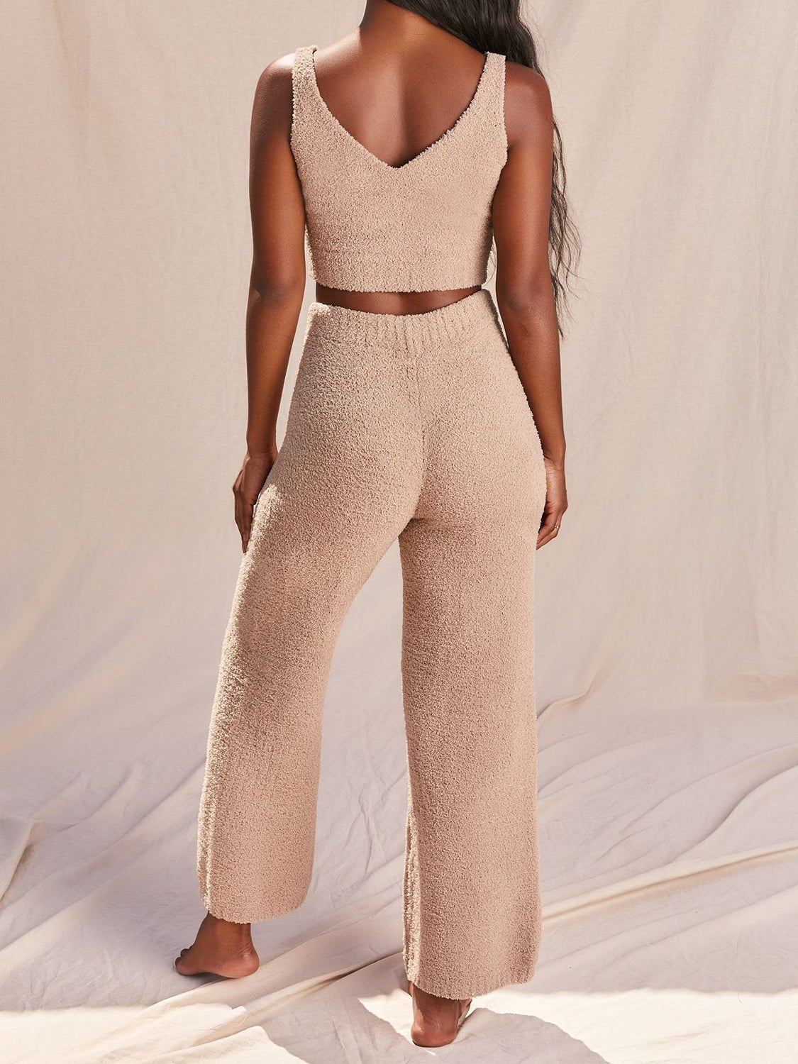 Chic V-Neck Tank and Pants Ensemble - Kalizeh