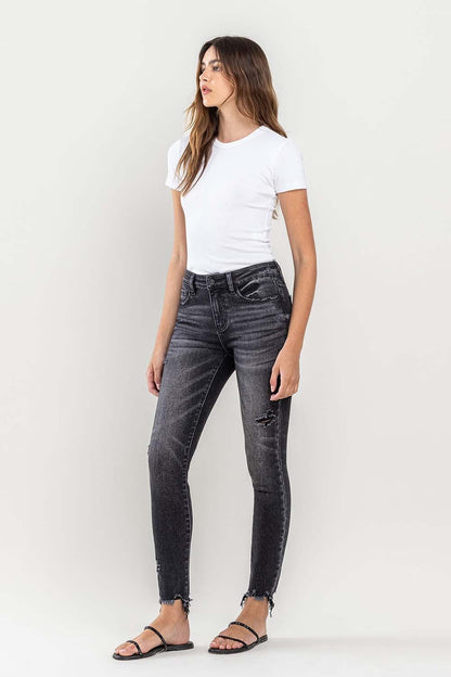 Edgy Raw Hem Cropped Skinny Jeans - Kalizeh