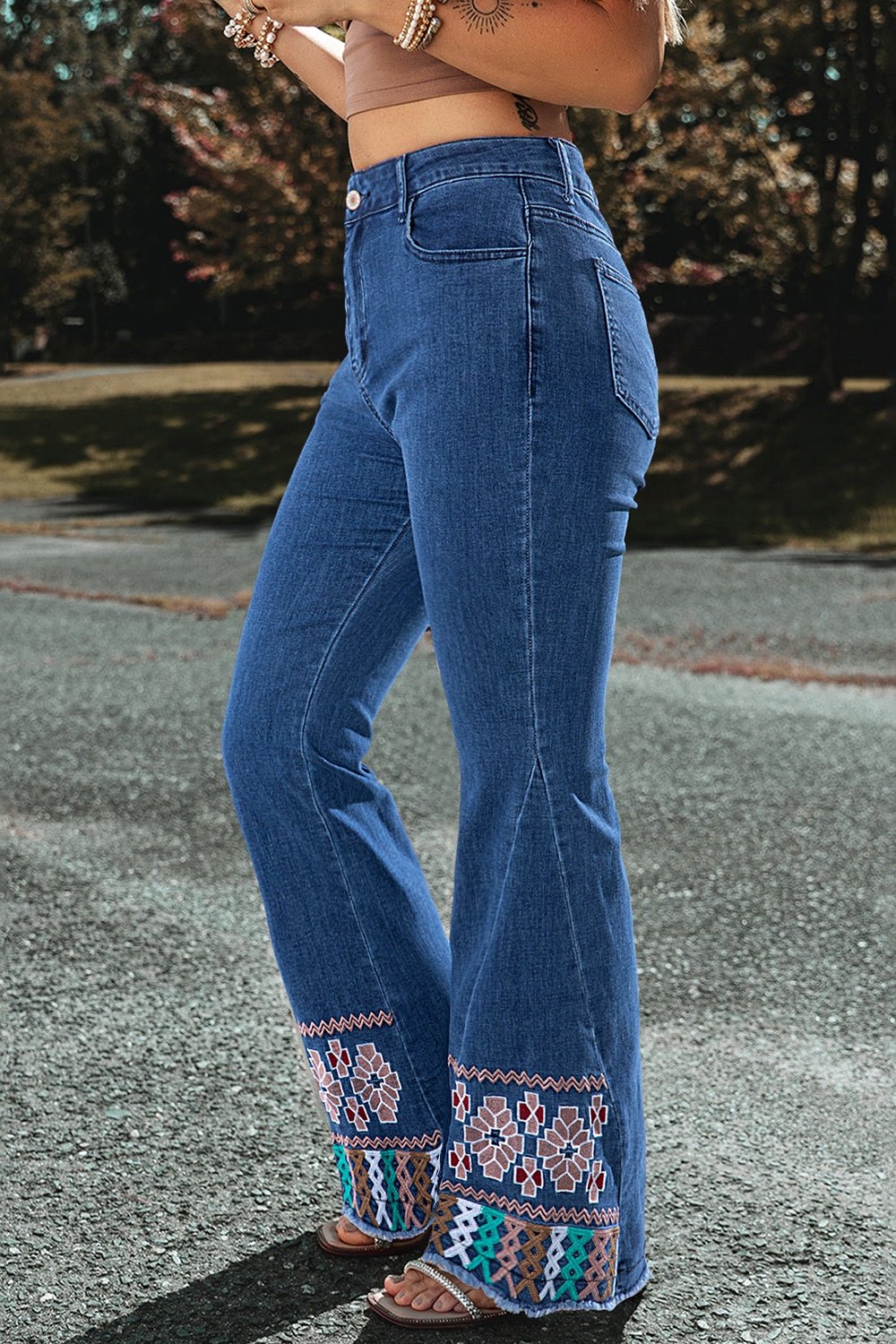 Embroidered Stylish Bootcut Jeans - Kalizeh