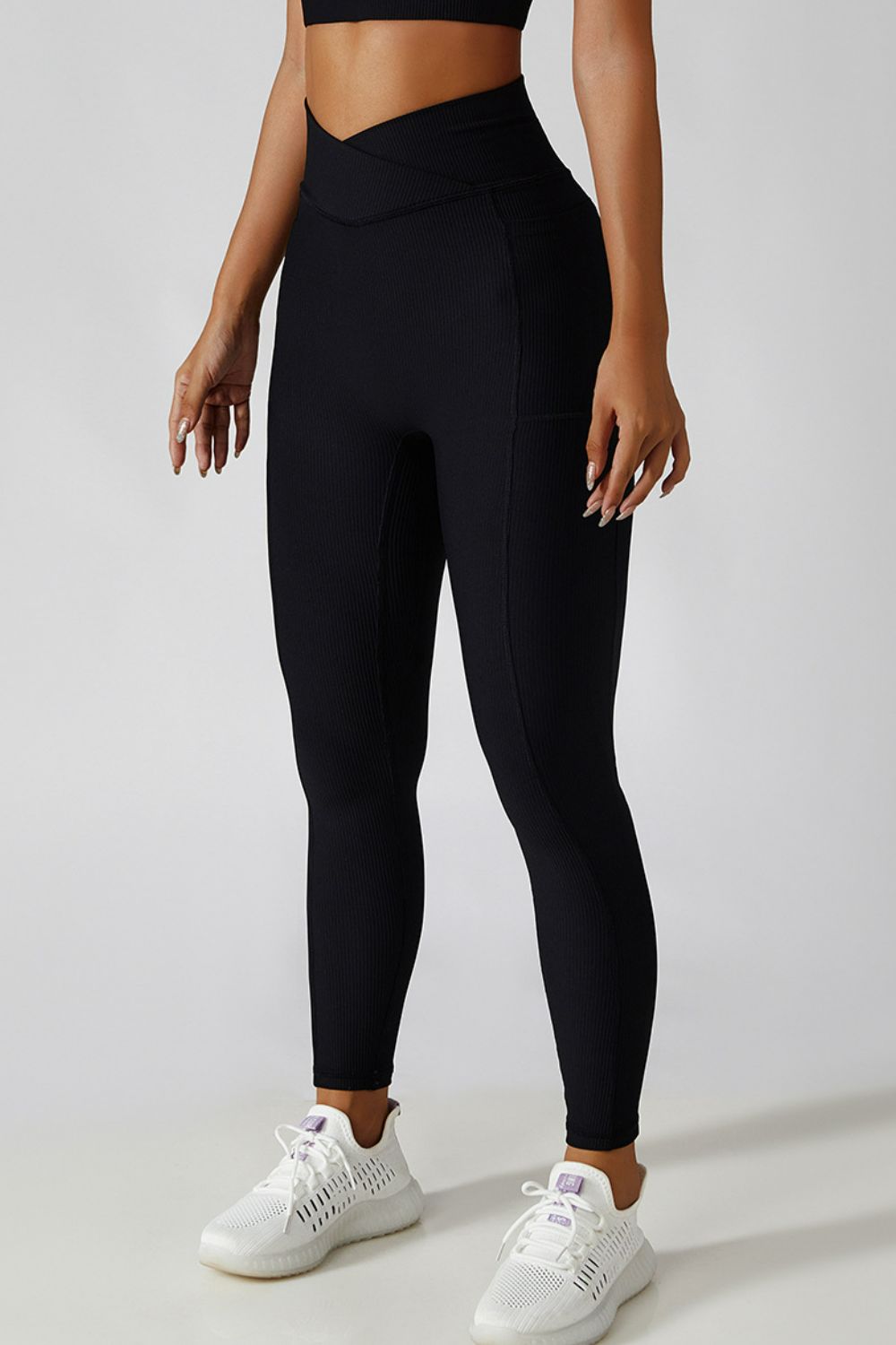 Essential Crossover Waist Leggings - Kalizeh