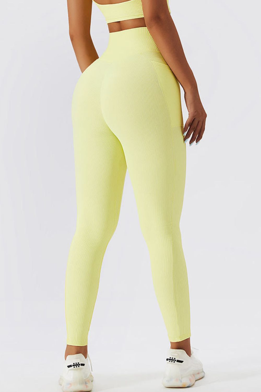 Essential Crossover Waist Leggings - Kalizeh