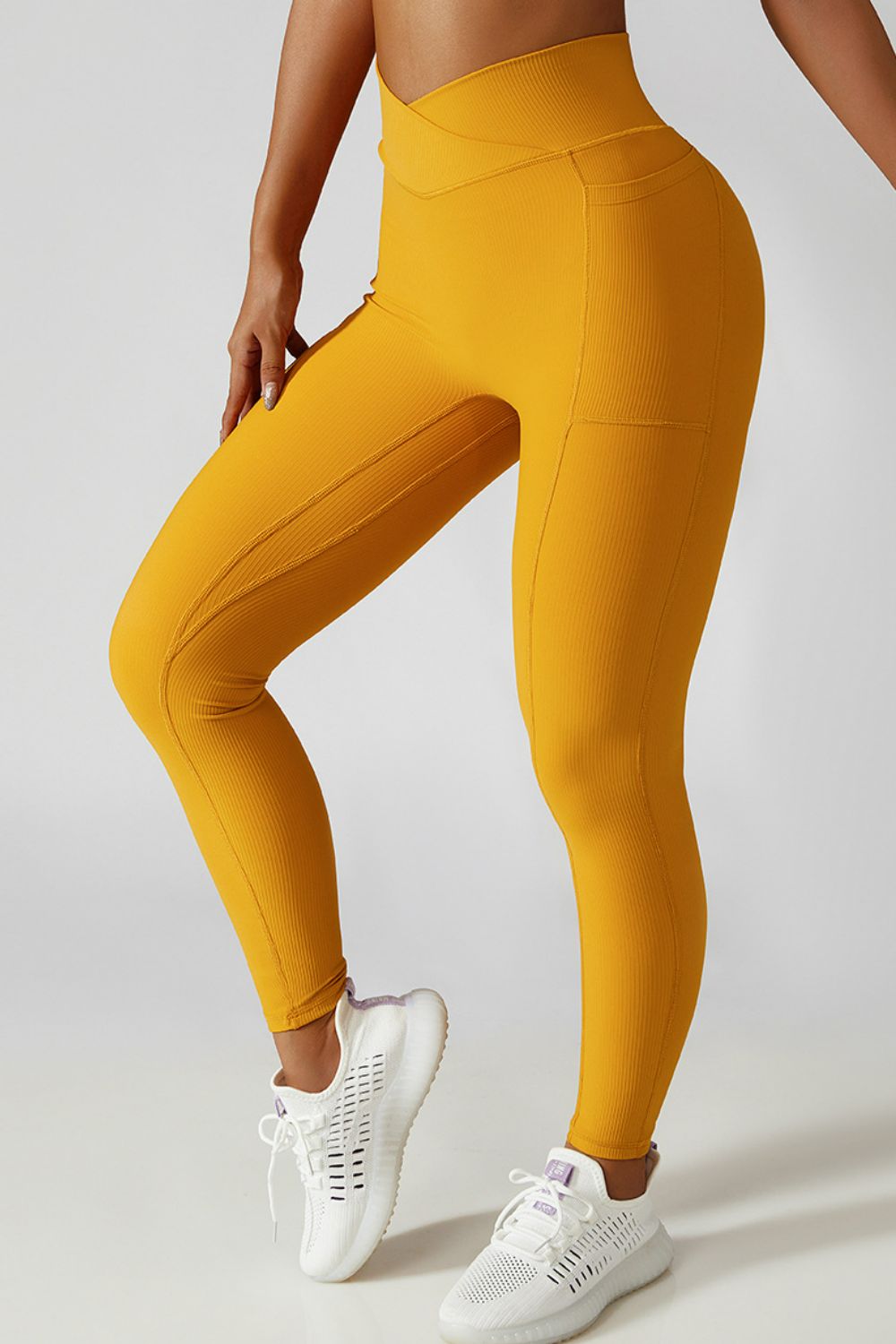 Essential Crossover Waist Leggings - Kalizeh