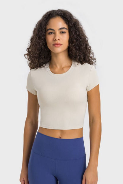 Modern Active Round Neck Cropped Sports T-Shirt - Kalizeh