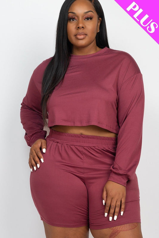 Mysterious Nocturne Cozy Plus Size Crop Top and Shorts Set - Kalizeh