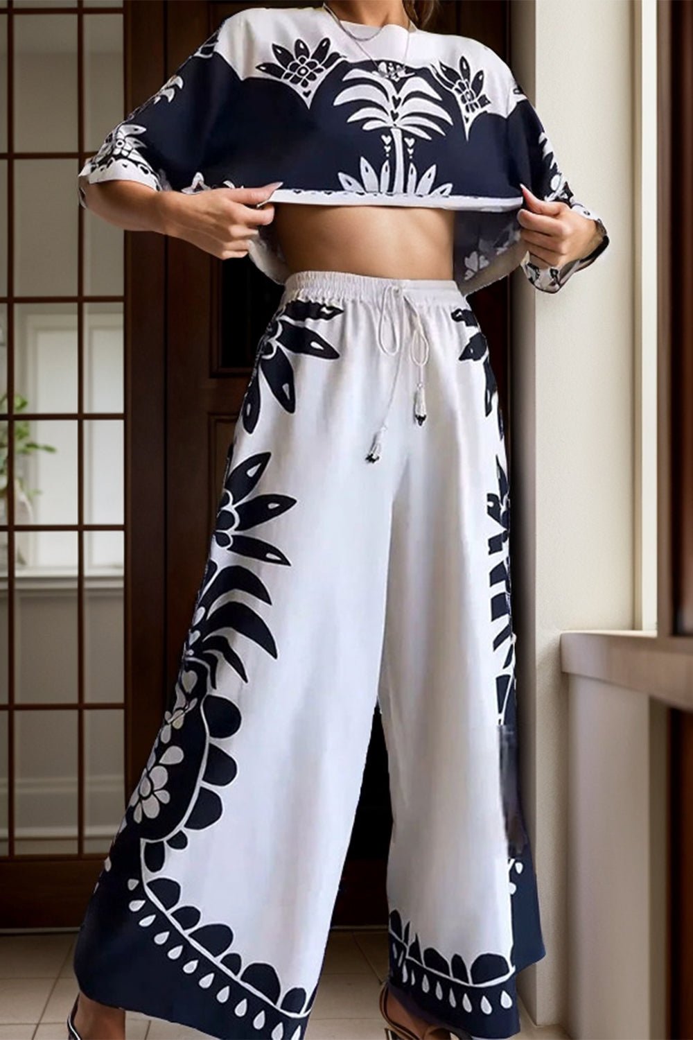 Printed Half Sleeve Top and Wide Leg Pants Set - Kalizeh